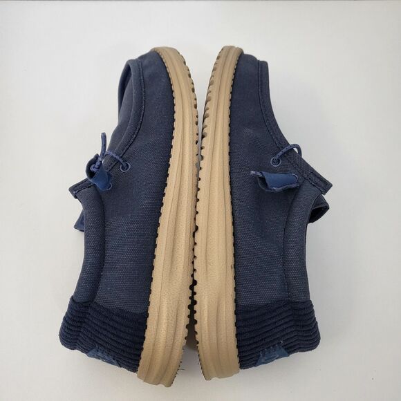 HEY DUDE Wally Waxed Canvas Mens 9 Navy Blue Casual Shoes Water Resistant main image 4